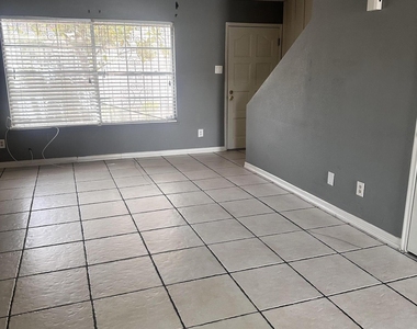 6700 Escondido Drive - Photo Thumbnail 6