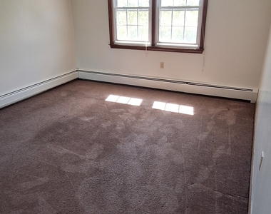 201 Regan Road - Photo Thumbnail 3