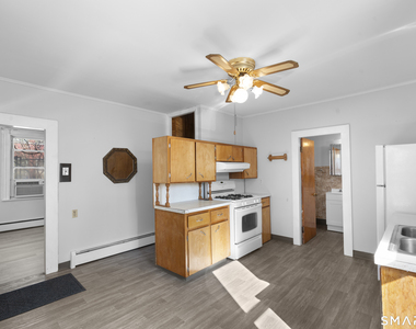 48 Anderson Street - Photo Thumbnail 1