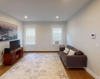 90 Bristol Street - Photo Thumbnail 3