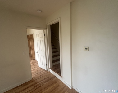 5 Benton Street - Photo Thumbnail 6