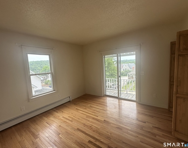 5 Benton Street - Photo Thumbnail 5