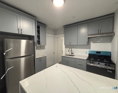 1483 W Broad Street - Photo Thumbnail 8