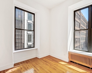 121 Madison Avenue - Photo Thumbnail 5