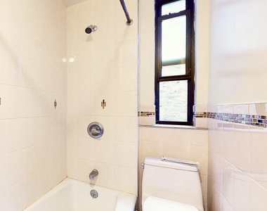 140 West 71st Street,New York,NY 10023 - Photo Thumbnail 1