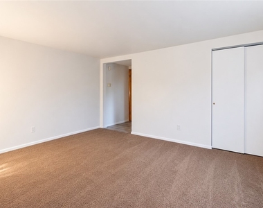 5272 Steubenville Pike - Photo Thumbnail 4