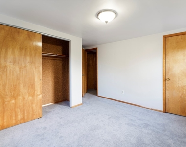 5272 Steubenville Pike - Photo Thumbnail 17