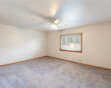5272 Steubenville Pike - Photo Thumbnail 10