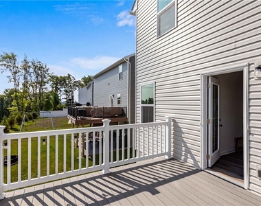 309 Arden Dr - Photo Thumbnail 16