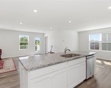309 Arden Dr - Photo Thumbnail 8