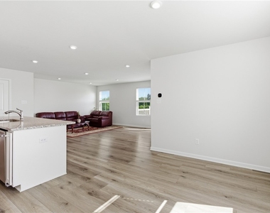 309 Arden Dr - Photo Thumbnail 9
