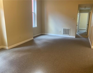 1209 W North Ave - Photo Thumbnail 2
