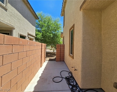 2715 Hammetts Landing Walk - Photo Thumbnail 32