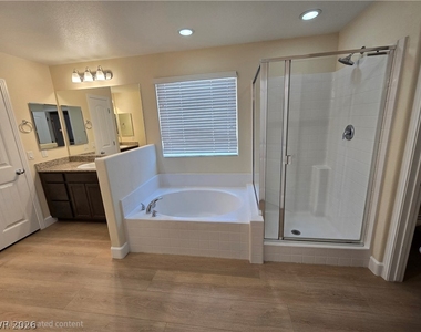 2715 Hammetts Landing Walk - Photo Thumbnail 27