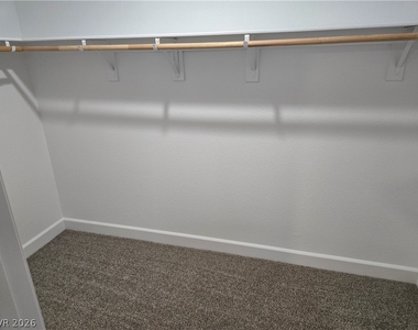 2715 Hammetts Landing Walk - Photo Thumbnail 23