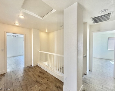 5863 Rose Tiara Drive - Photo Thumbnail 13