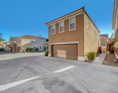 1453 Morro Creek Street - Photo Thumbnail 4