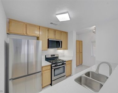 1453 Morro Creek Street - Photo Thumbnail 19