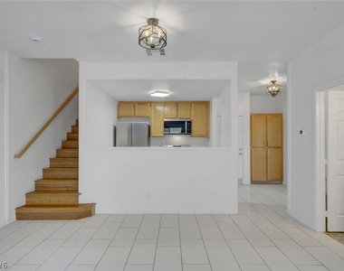 1453 Morro Creek Street - Photo Thumbnail 11
