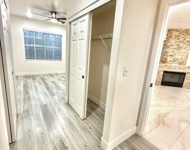 7167 S Durango Drive - Photo Thumbnail 13