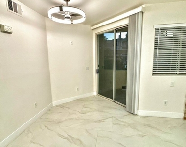 7167 S Durango Drive - Photo Thumbnail 8