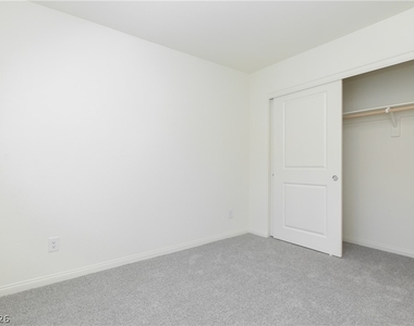 9921 Cobalt Cliffs Street - Photo Thumbnail 29