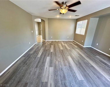 9362 Boulder Opal Avenue - Photo Thumbnail 1