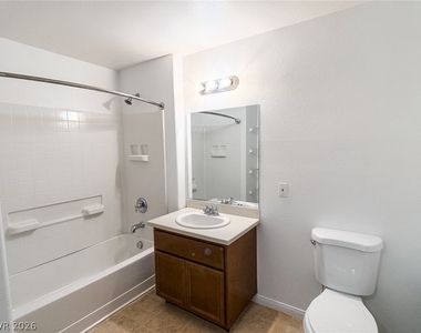7701 W Robindale Road - Photo Thumbnail 13