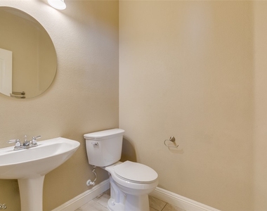 2255 Calistoga Court - Photo Thumbnail 20