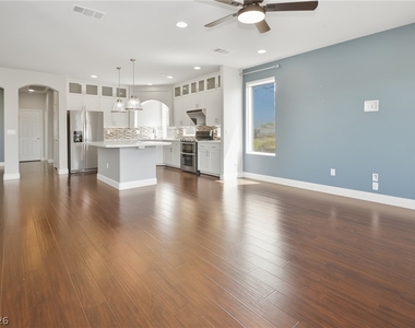 5736 Brimstone Hill Avenue - Photo Thumbnail 14