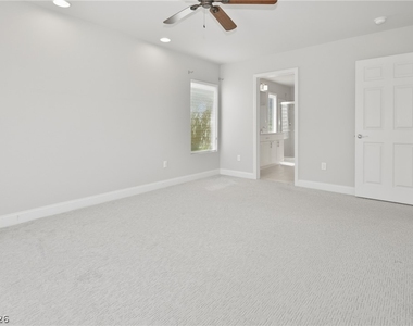 5736 Brimstone Hill Avenue - Photo Thumbnail 9