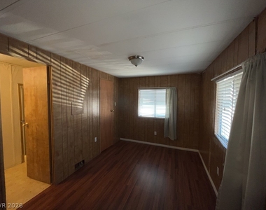 3481 Cape Cod Drive - Photo Thumbnail 4