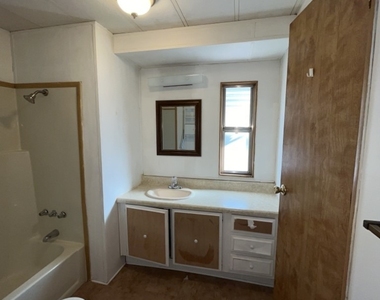 3481 Cape Cod Drive - Photo Thumbnail 6