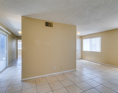 3615 Kolendo Court - Photo Thumbnail 8