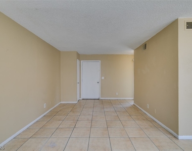 3615 Kolendo Court - Photo Thumbnail 13