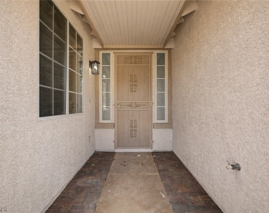 835 Entrada Ridge Avenue - Photo Thumbnail 1
