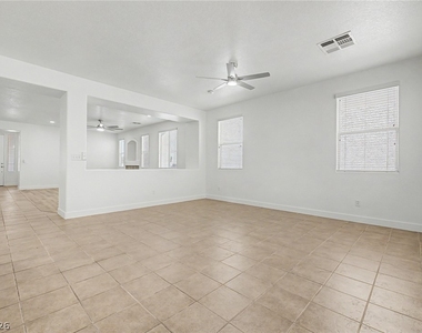 835 Entrada Ridge Avenue - Photo Thumbnail 7