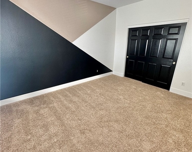 10637 Turquoise Valley Drive - Photo Thumbnail 45