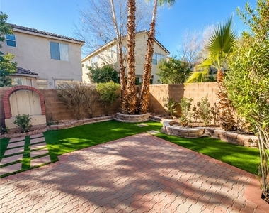 3957 Irvin Avenue - Photo Thumbnail 21