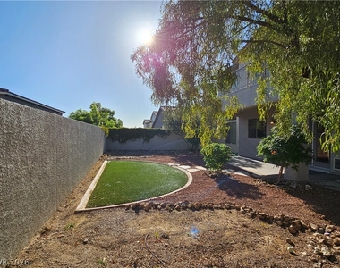10012 Madison Walk Avenue - Photo Thumbnail 40