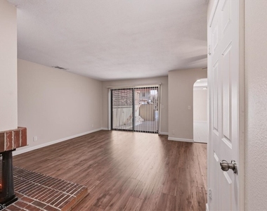 2410 Pickwick Drive - Photo Thumbnail 3
