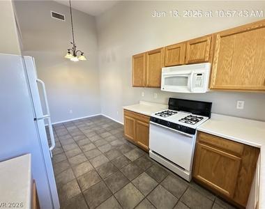 2152 Quarry Ridge Street - Photo Thumbnail 13