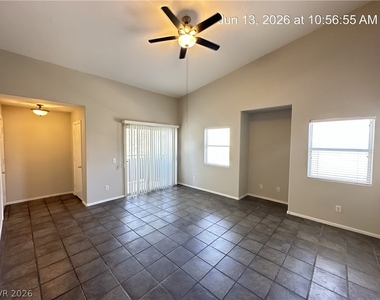 2152 Quarry Ridge Street - Photo Thumbnail 8