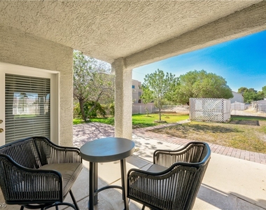 6465 W Quail Avenue - Photo Thumbnail 24