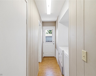 1309 Coronado Drive - Photo Thumbnail 14