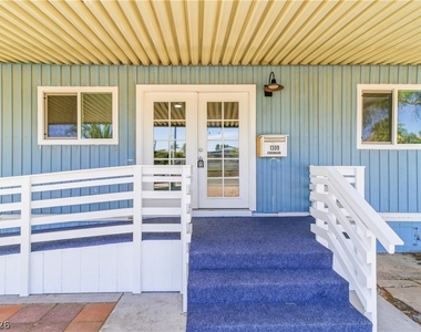 1309 Coronado Drive - Photo Thumbnail 3