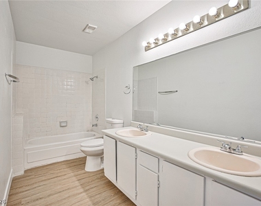 5091 Pioneer Avenue - Photo Thumbnail 14