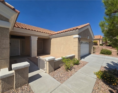 10309 Longwood Drive - Photo Thumbnail 4