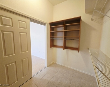 10309 Longwood Drive - Photo Thumbnail 15