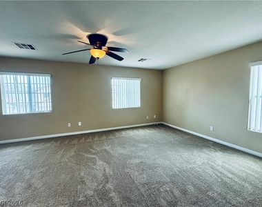 8617 Palomino Ranch Street - Photo Thumbnail 13